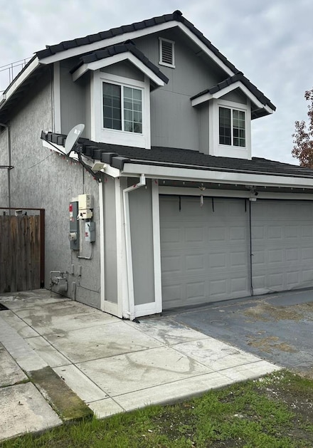 5723 Larcom Ln, Stockton, CA 95210