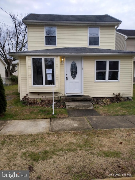 17 Magnolia St, Westville, NJ 08093