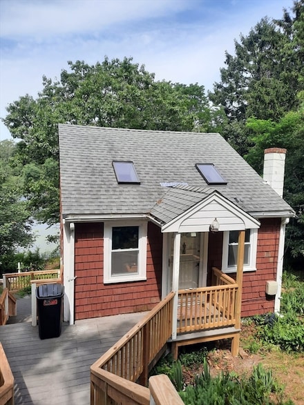 179 Little Sandy Pond Rd, Plymouth, MA 02360
