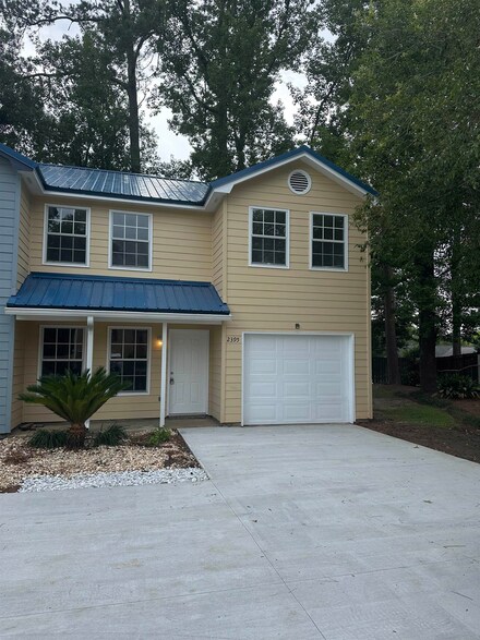 2395 Claremont Ln, Tallahassee, FL 32301