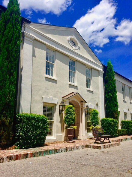 8 Prioleau St Unit B, Charleston, SC 29401