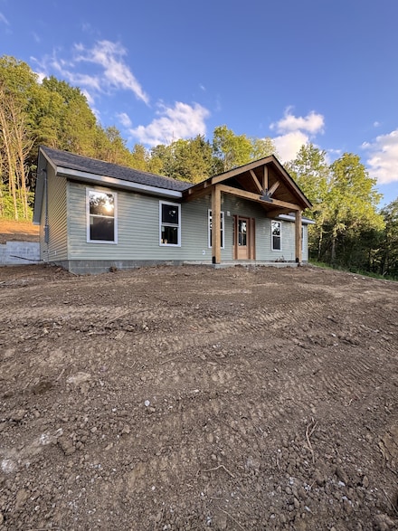 185 Stonewall Hwy, Carthage, TN 37030