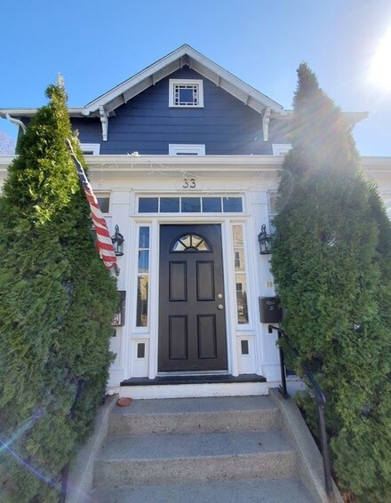 33 S High St Unit B, Melrose, MA 02176