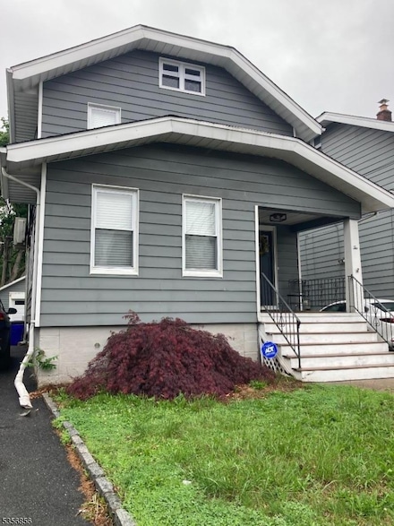 2 Grove St, Bloomfield, NJ 07003