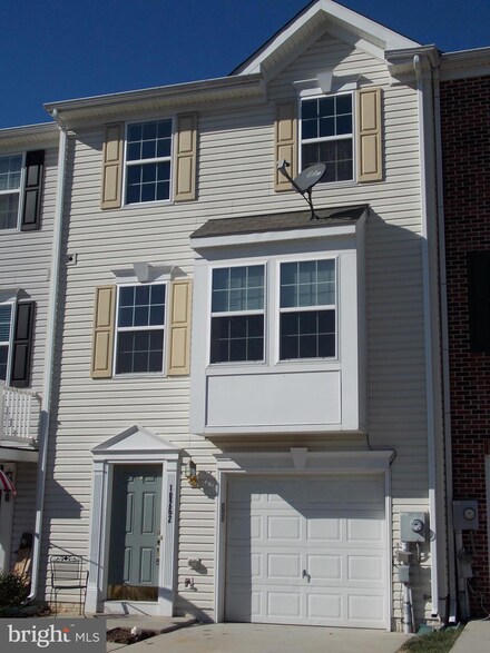 18262 Roy Croft Dr, Hagerstown, MD 21740