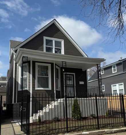 7054 S Throop St, Chicago, IL 60636