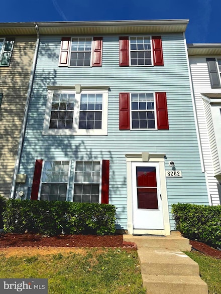 8262 Kings Crown Rd, Pikesville, MD 21208