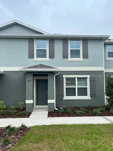 2805 Rotterdam Dr, Apopka, FL 32703