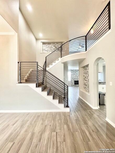 14826 Los Lunas Rd, Helotes, TX 78023
