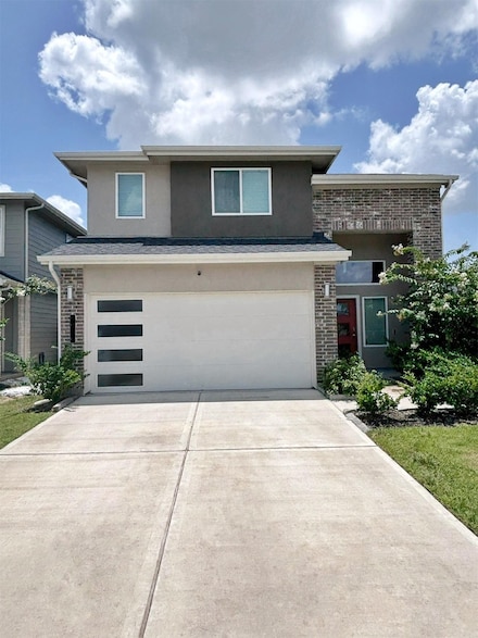 2904 Newington Ln, Houston, TX 77047