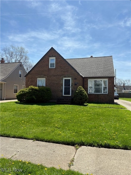 4218 Eastway Rd, Cleveland, OH 44121