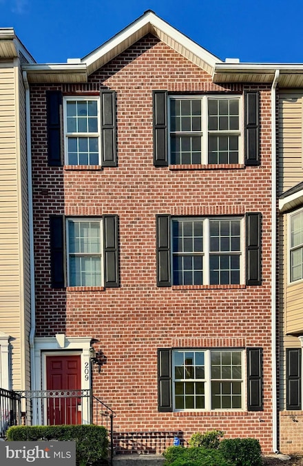 209 Decatur St, Cumberland, MD 21502