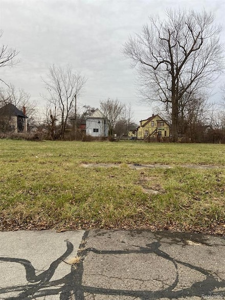 2727 Marquette St, Detroit, MI 48208