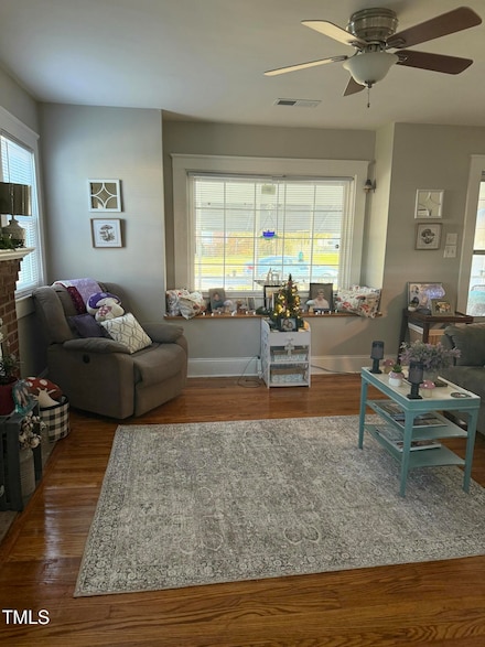 606 Mac Nair St, Washington, NC 27889