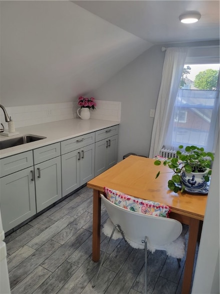 12 Tyler St Unit 3, Newport, RI 02840