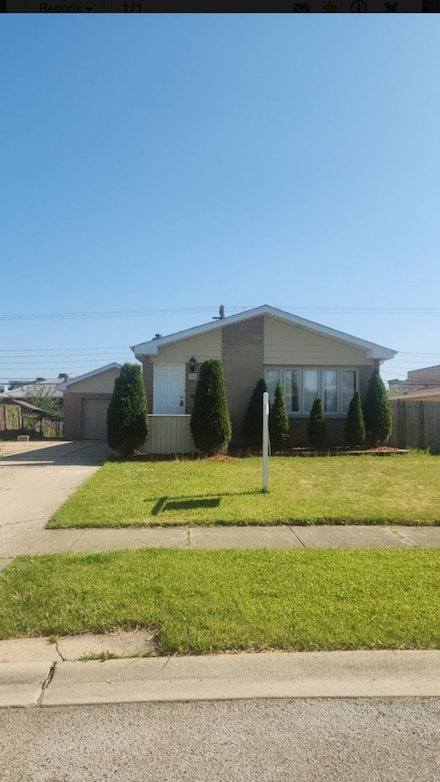 126 Strieff Ave, Chicago Heights, IL 60411