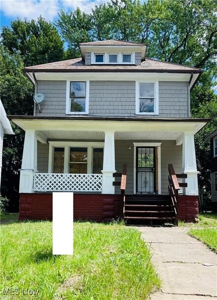 1161 La Croix Ave, Akron, OH 44307