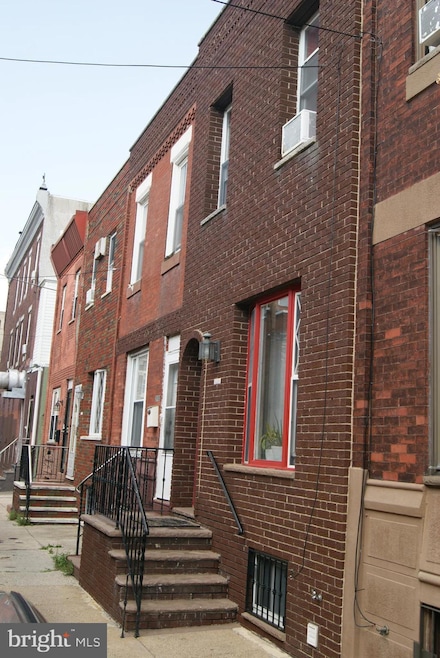 2115 S Rosewood St, Philadelphia, PA 19145