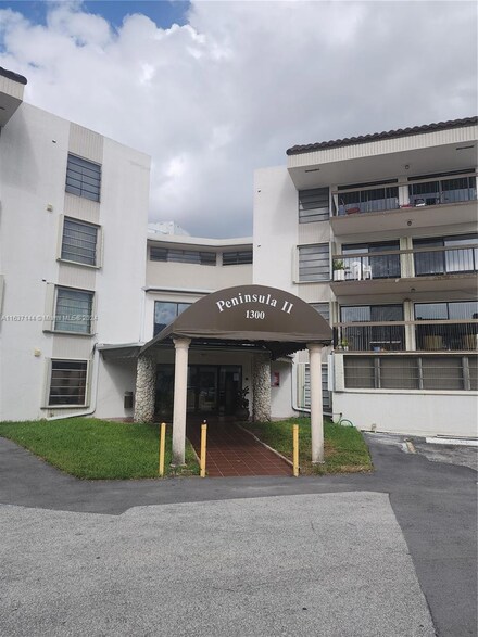 1300 SW 122nd Ave Unit 1072, Miami, FL 33184