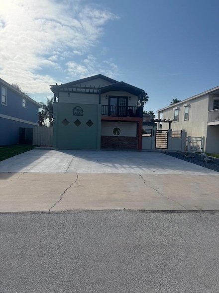 205 W Saturn Ln, South Padre Island, TX 78597
