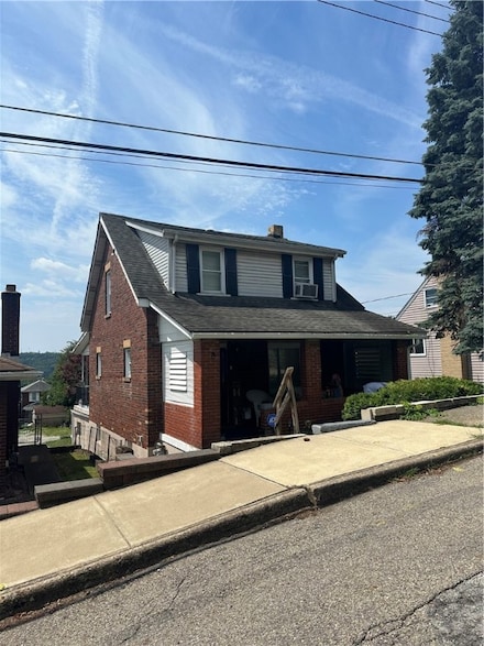 1634 Beech St, Turtle Creek, PA 15145