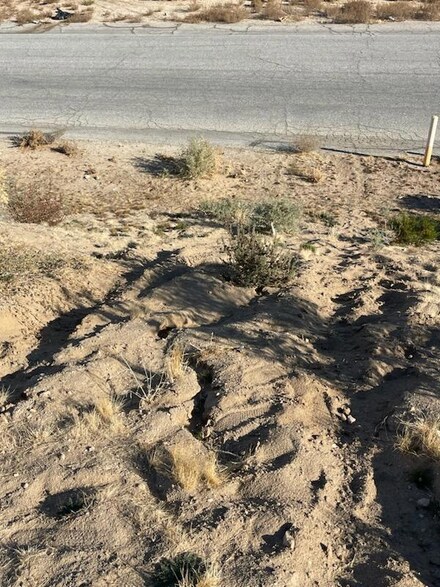 0 E Vic 160th Ste St Unit 23004346, Palmdale, CA 93591