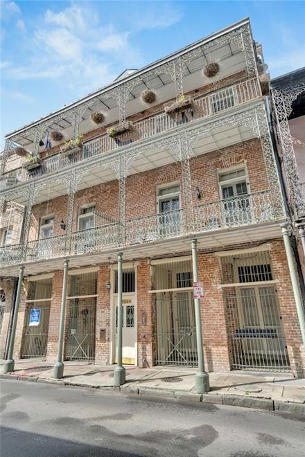 526 Madison St Unit 1B, New Orleans, LA 70116