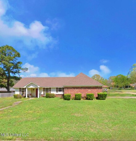 101 Dublin Dr, Clinton, MS 39056