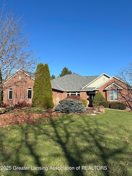 7671 Royal Cove Dr, Lansing, MI 48917