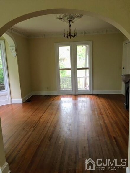 145 Front St Unit 147, Dunellen, NJ 08812