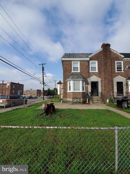 1464 Devereaux Ave, Philadelphia, PA 19149