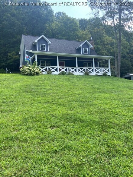 5420 Scotts Fork Bonnie Rd, Exchange, WV 26619