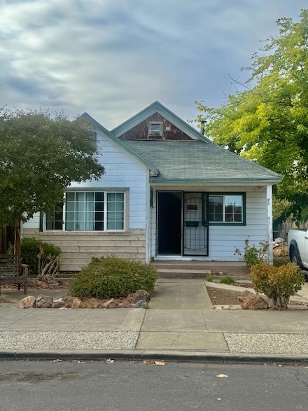 65 E 2nd St, Morgan Hill, CA 95037