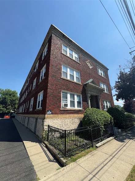 2 Crandall St Unit 8, Binghamton, NY 13905