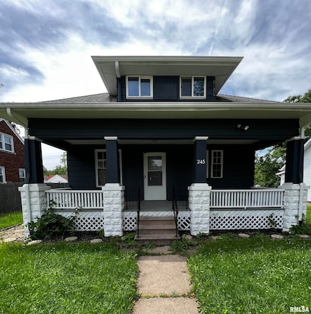 243 44th St, Moline, IL 61265