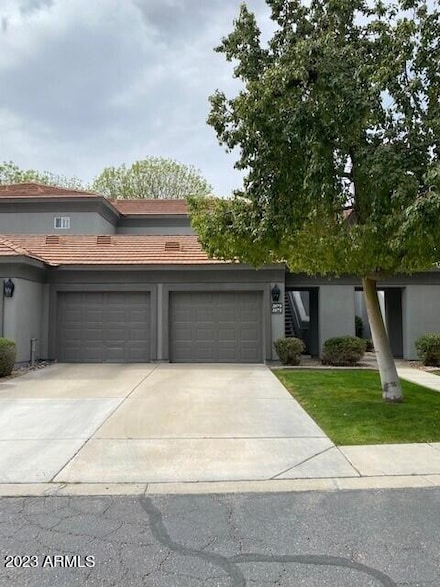 7401 W Arrowhead Clubhouse Dr Unit 2075, Glendale, AZ 85308