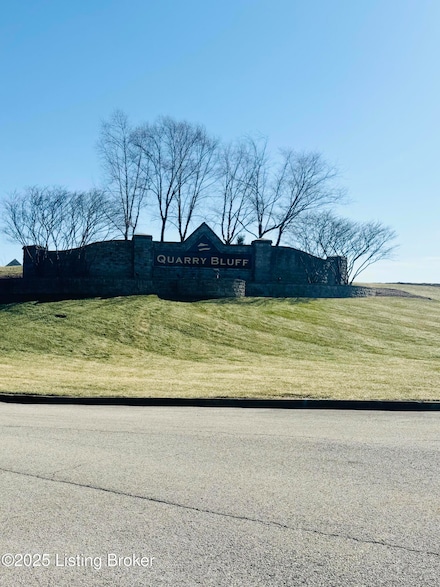 3000 Grand Pointe, Jeffersonville, IN 47130