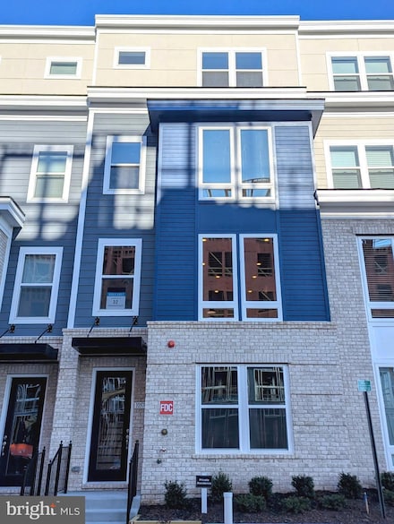 10576 Northfax St, Fairfax, VA 22030