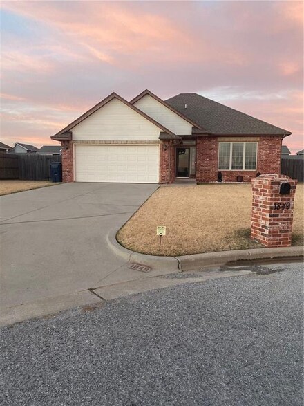 1849 NE 6th St, Oklahoma City, OK 73117