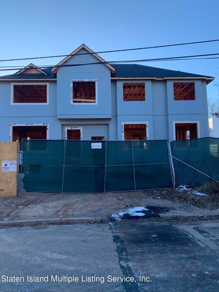 36 Prall Ave, Staten Island, NY 10312