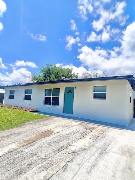 3731 SW 58th Terrace, Davie, FL 33314