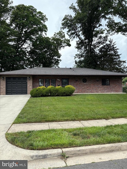 5806 Craig St, Springfield, VA 22150