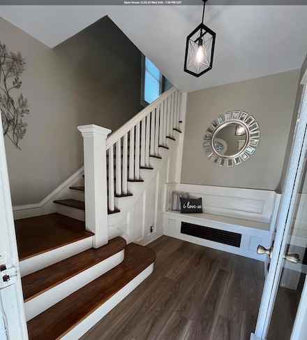 601 W Robins Ave, Graettinger, IA 51342