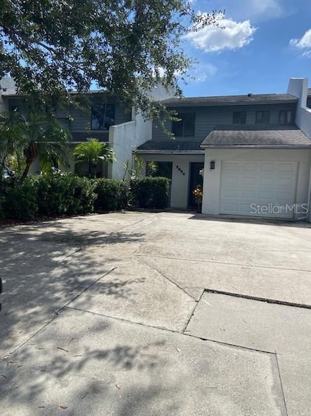5820 Idle Forest Place, Tampa, FL 33614