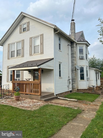304 W 4th St, Port Royal, PA 17082