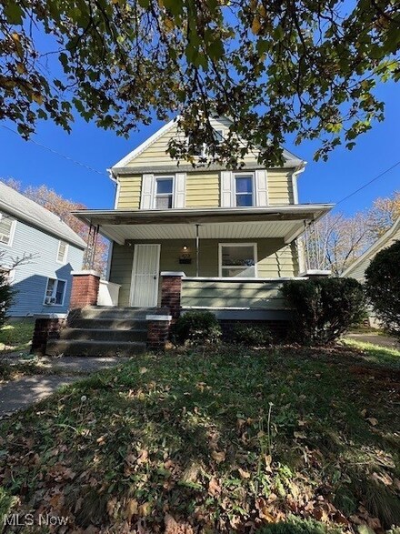 873 Beardsley St, Akron, OH 44311