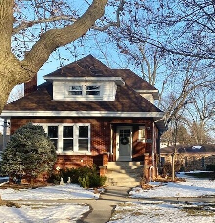 1501 Orchard St, Des Plaines, IL 60018