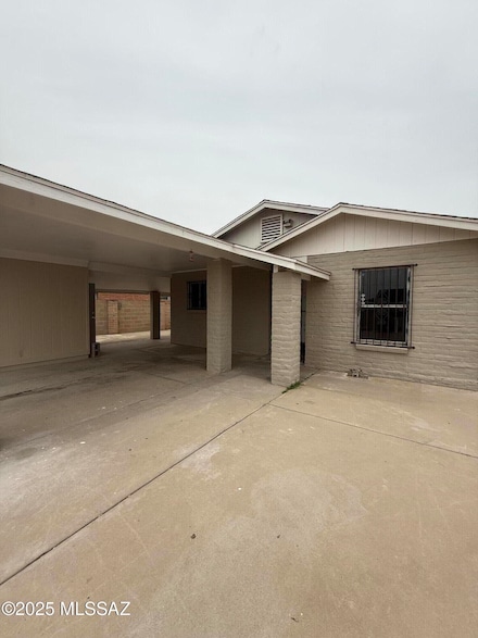 1036 W Michigan St, Tucson, AZ 85714