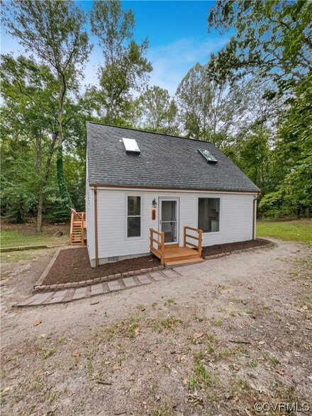 364 Kelley Ln, King William, VA 23086