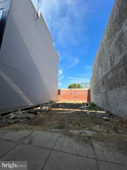 2256 N Front St, Philadelphia, PA 19133